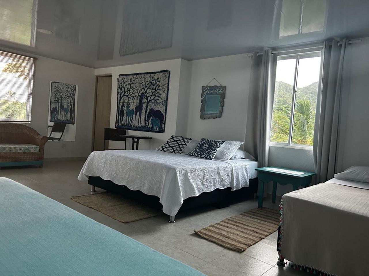 Hotel Miss Francias Home Santa Catalina Island Экстерьер фото